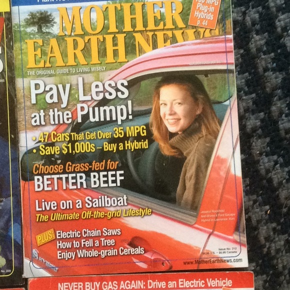 5 LBS of MOTHER EARTH NEWS MAGAZINES - Picture 5 of 9